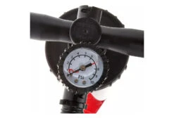 Pompe à Main Quechua Double Action Rouge 5.2 L -Cool Outdoor 15802625fa91d44cc9028.83561934