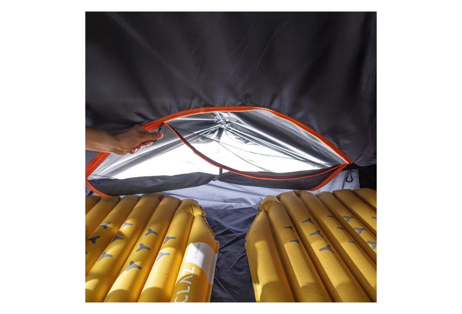 Forclaz Trek 500 Fresh And Black Tent 2 People White 7 Forclaz Trek 500 Fresh And Black Tent 2 People White - Image 5